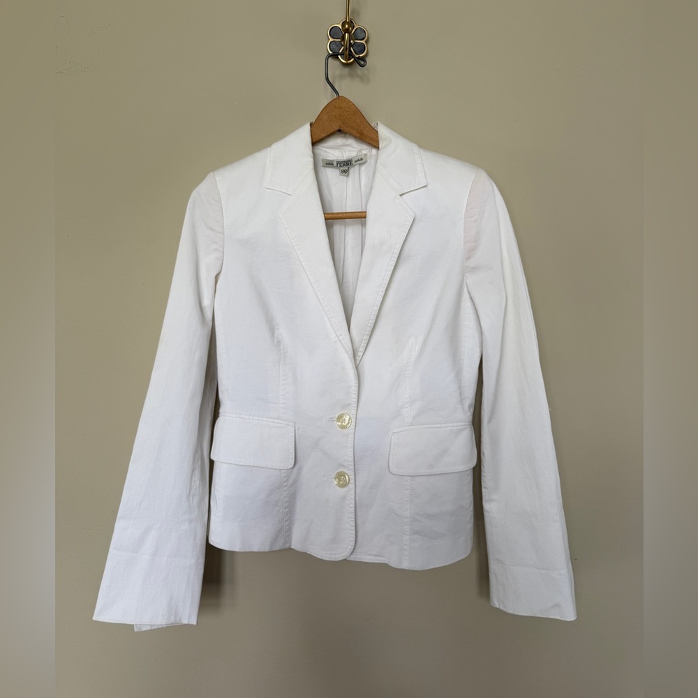Gianfranco Ferré White Tailored Blazer Jacket | Made in Italy | Size 46